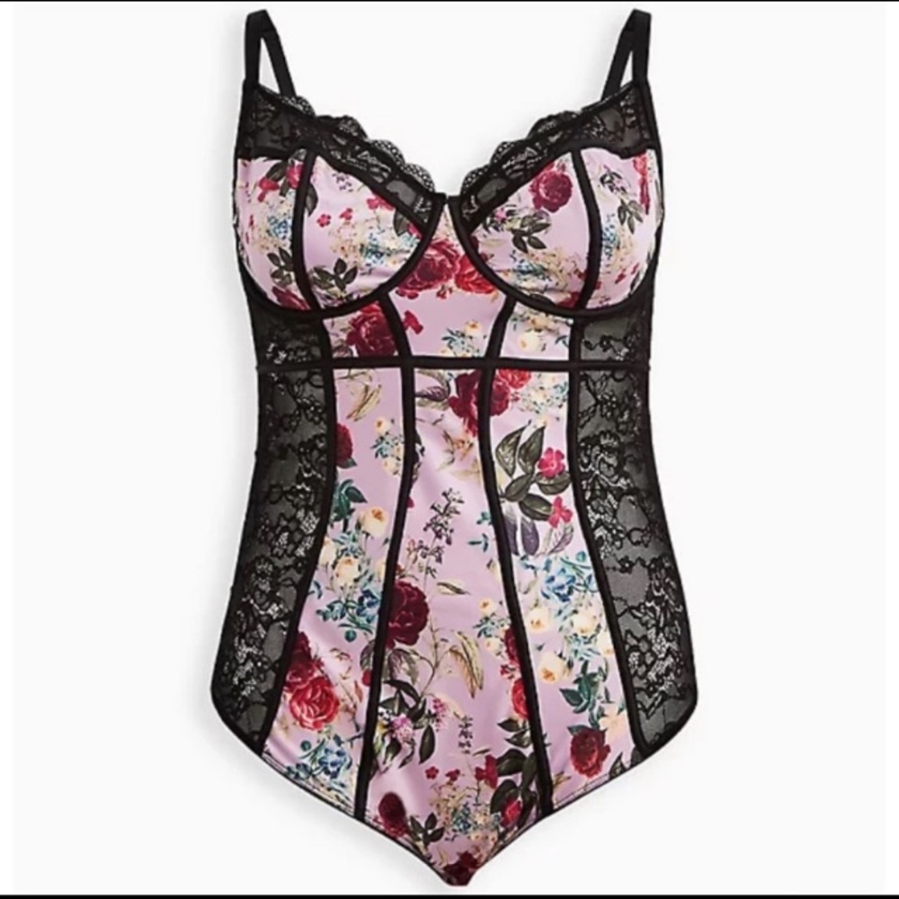 **RESERVED** NWT Torrid Bodysuit Size 1